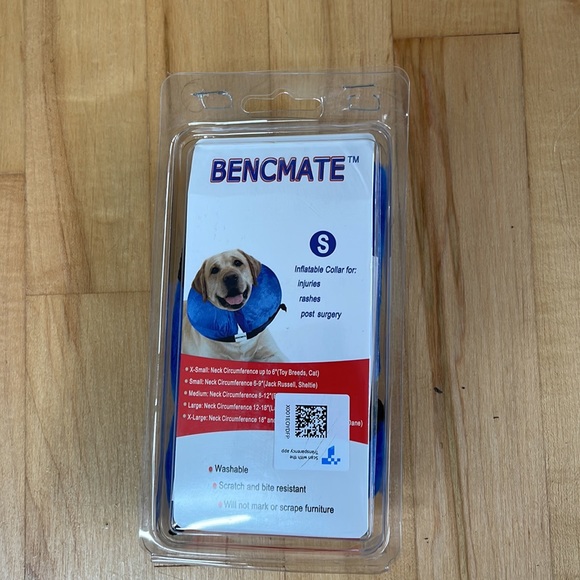 Inflatable Protective Dog Collar Size Small - Picture 2 of 5